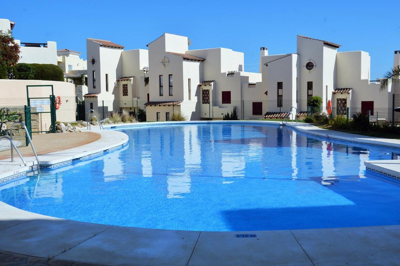 Vista Bahía Apartamento Casares Exterior foto